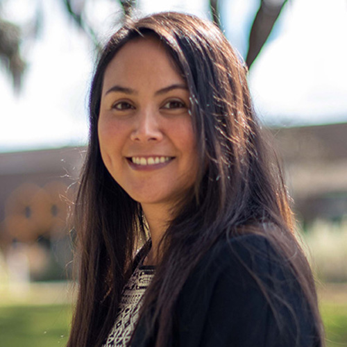 Dr. Estelle Martin
