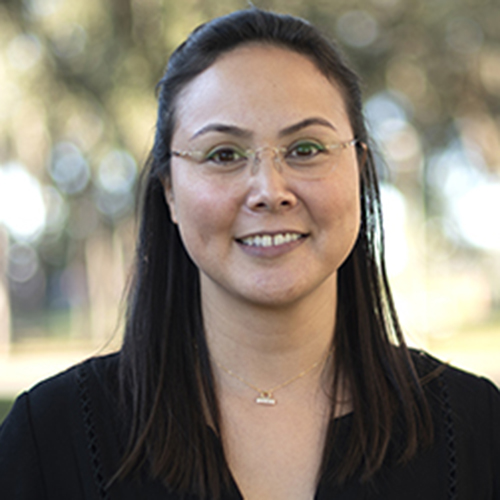 Dr. Estelle Martin